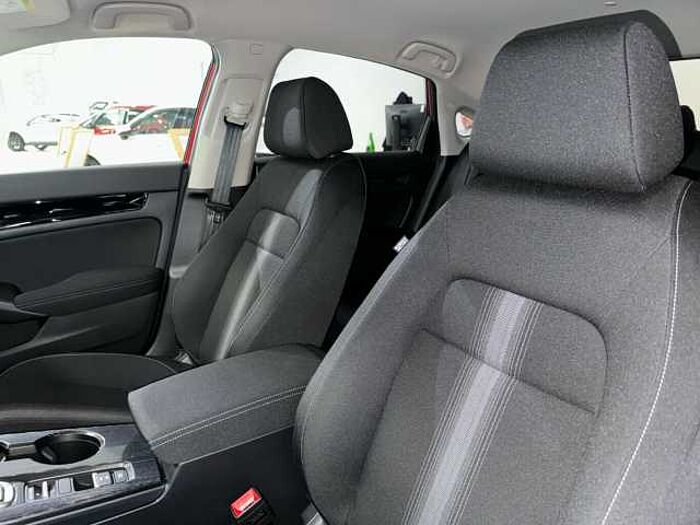 Honda Civic Hybrid e: HEV Elegance. .. Elegance