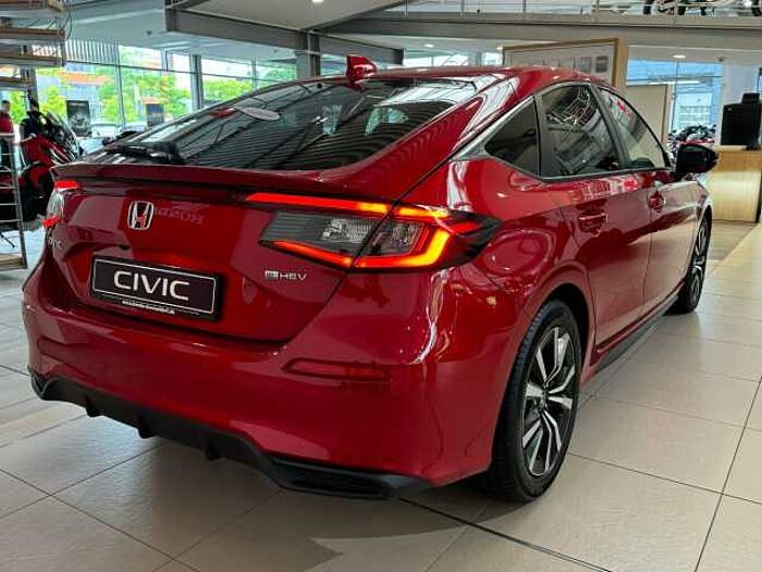 Honda Civic Hybrid e: HEV Elegance. .. Elegance