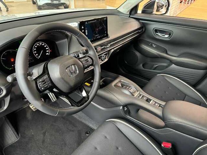 Honda ZR-V e: HEV Sport| 2 x verfügbar. ..