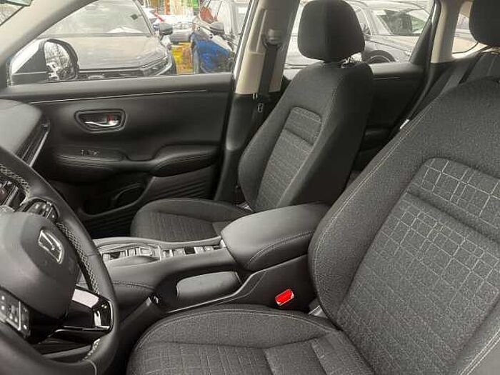 Honda ZR-V e:HEV Elegance|Allwetter|Navi|RFK... Elegance