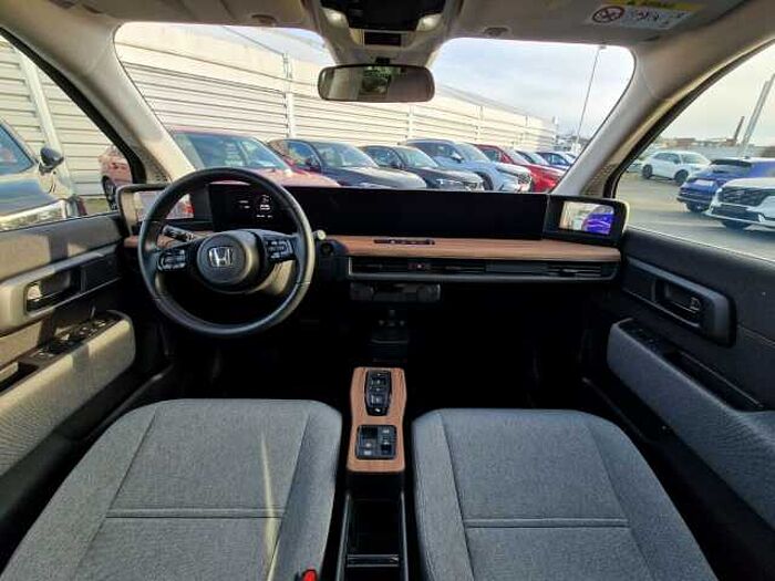 Honda e Basis|1.Hand|Garantie|nur9600km... Basis|1.Hand|Garanti|nur9600km...