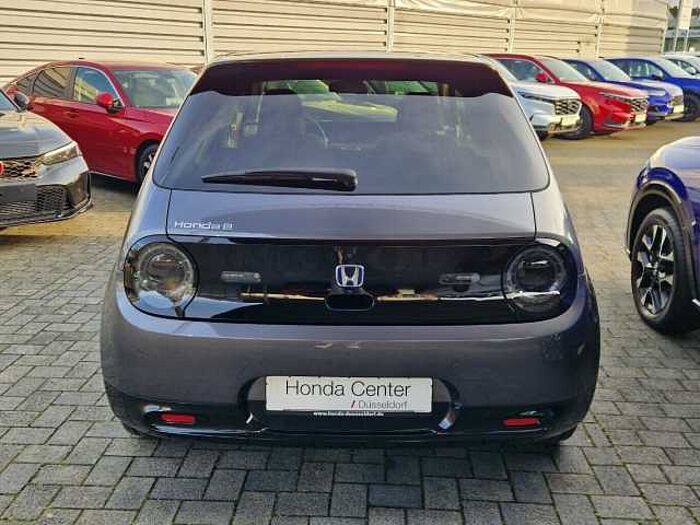 Honda e Basis|1.Hand|Garantie|nur9600km... Basis|1.Hand|Garanti|nur9600km...