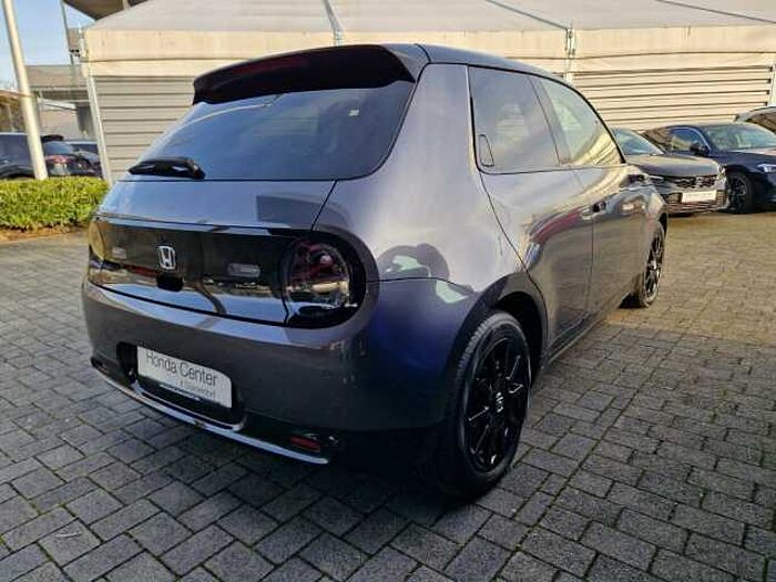 Honda e Basis|1.Hand|Garantie|nur9600km... Basis|1.Hand|Garanti|nur9600km...