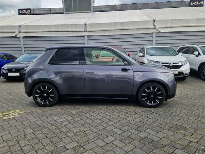 Honda e Advance 17 Zoll... Advanc