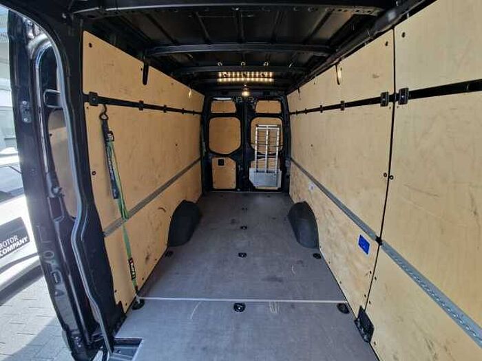 Mercedes-Benz Sprinter 319 RWD L3|AT|AHK|Navi|360...