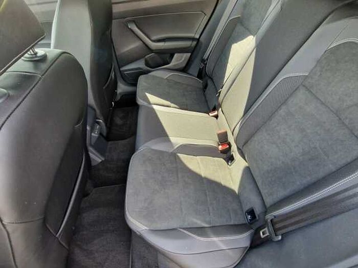 Volkswagen Taigo 1.0 Style|1.Hand|AHK|Allwetter... Style