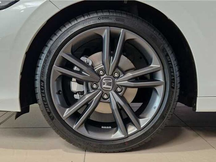 Honda Civic Hybrid e:HEV Sport|BlackEmblem... Sport
