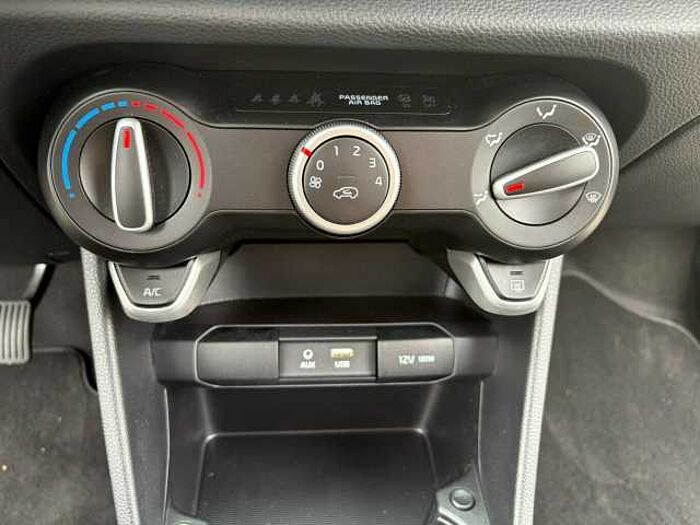 Kia Picanto Dream Team 2 Hand|Navi|Allwetter...