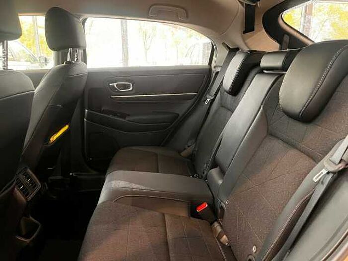 Honda HR-V Hybrid 1.5 Advance LED|Navi|1.Hand. ..